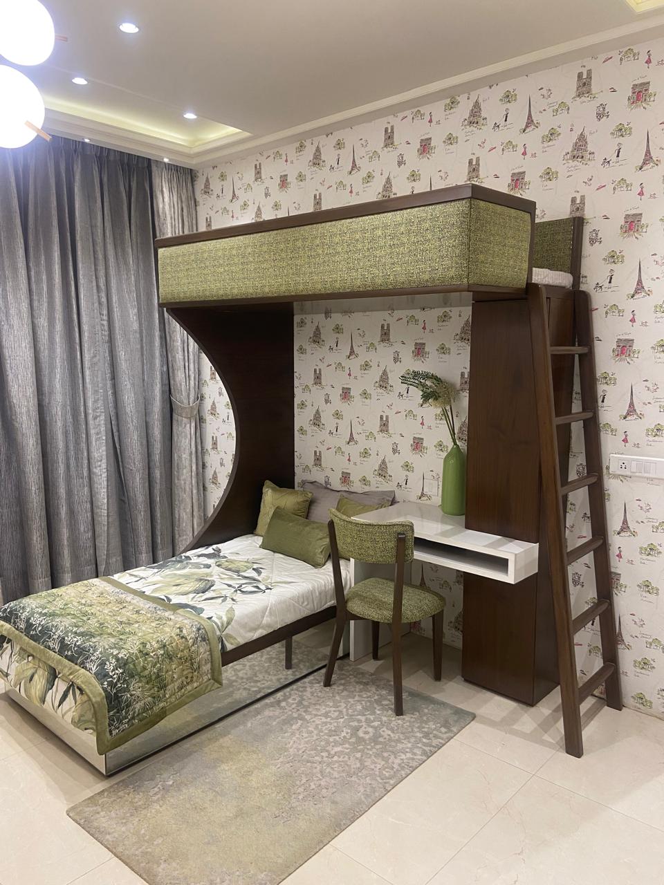 Doubke Decker Bed with study table